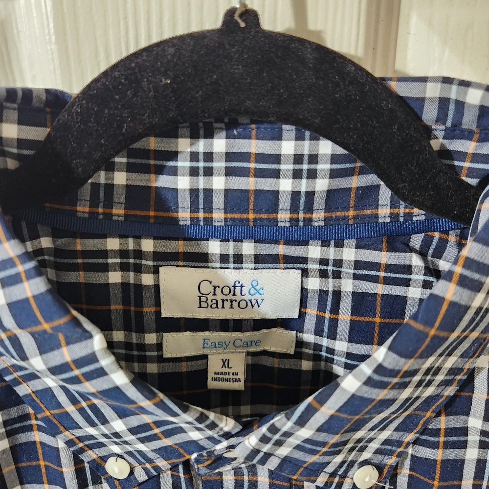Shirt - Picture 6 of 6
